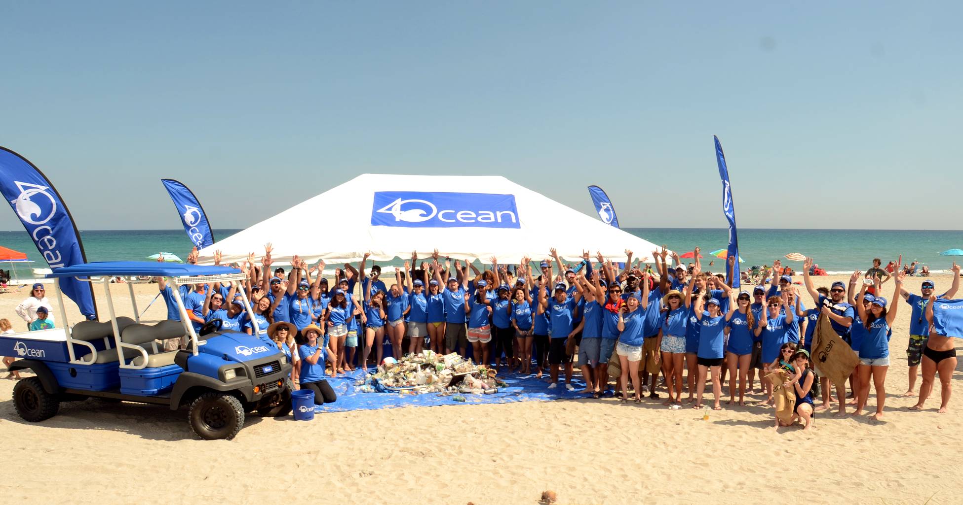 4Ocean group photo beach cleaning operations