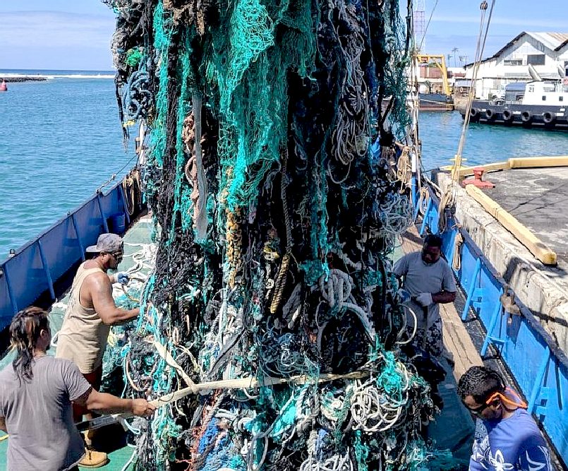 OCEAN VOYAGES INSTITUTE GHOST FISHING NETS 40 TONS PLASTIC